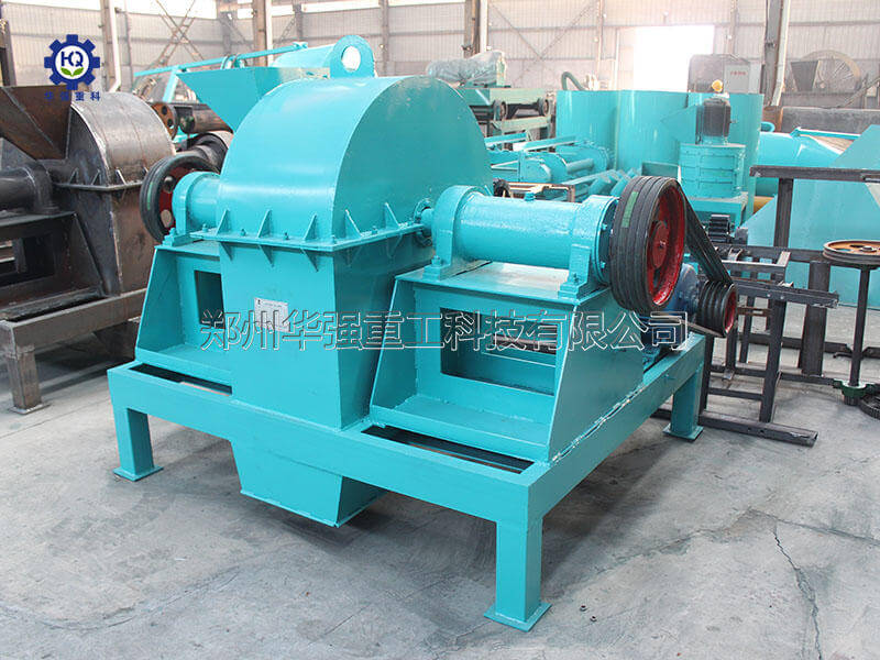 常用的尿素粉碎機(jī)有哪幾種類(lèi)型？